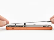 iPhone 17 Pro rozebraný na součástky: iFixit ukazuje změny (nejen) v opravitelnosti iphone 17 Pro rozebrany