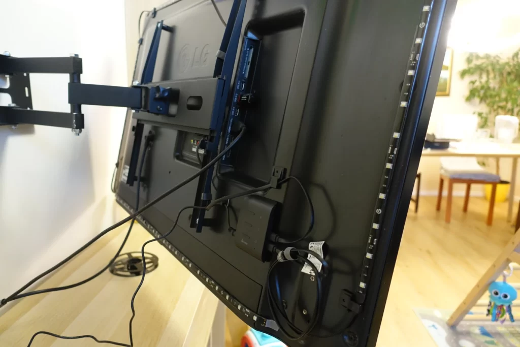 finální pohled na instalaci govee tv backlight