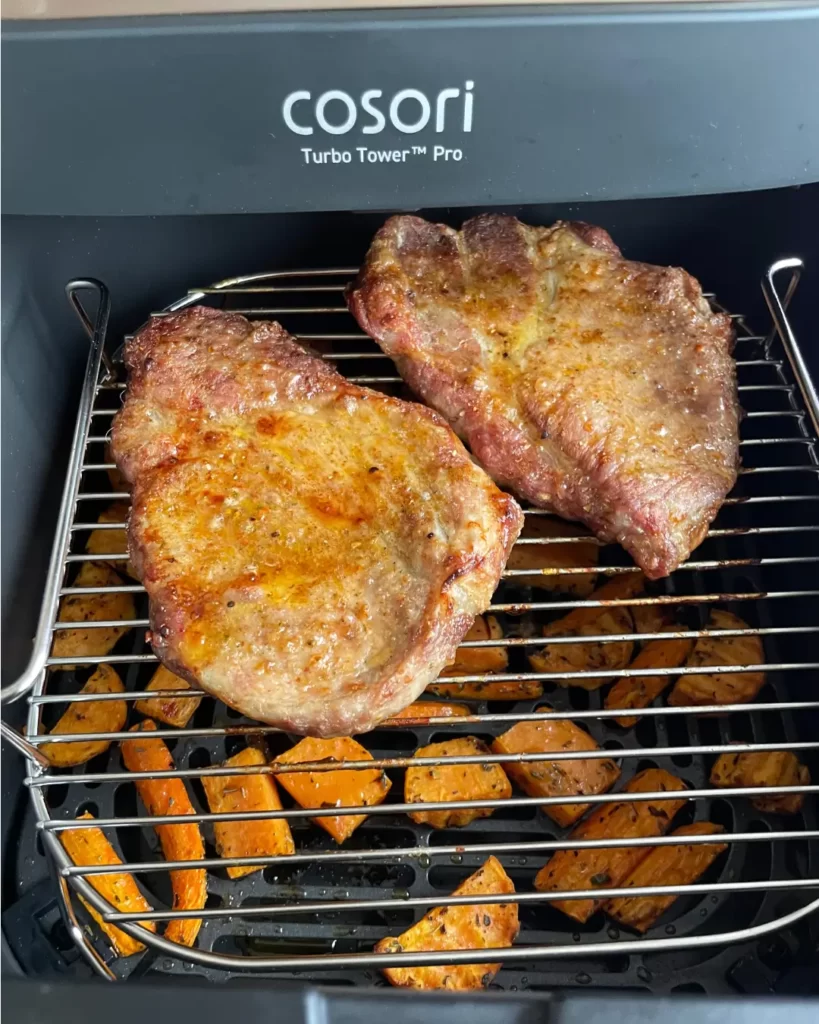 cosori turbo tower jídlo steak