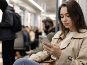 AirDrop je pohodlný, ale na veřejnosti ho nenechávejte otevřený AirDrop je pohodlný, ale na veřejnosti ho nenechávejte otevřený