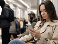AirDrop je pohodlný, ale na veřejnosti ho nenechávejte otevřený AirDrop je pohodlný, ale na veřejnosti ho nenechávejte otevřený