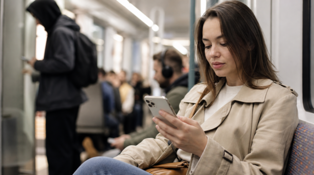 AirDrop je pohodlný, ale na veřejnosti ho nenechávejte otevřený