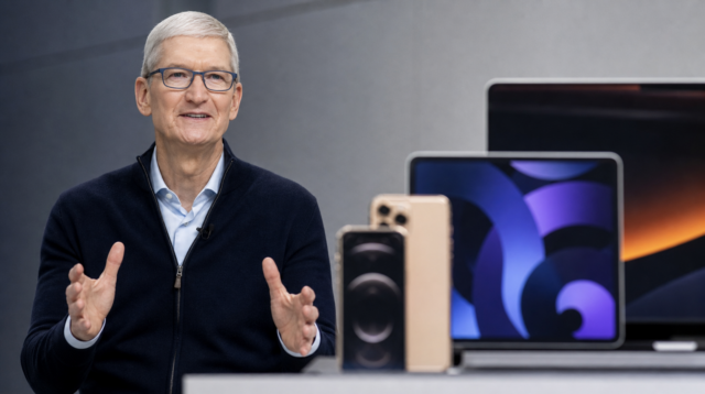 Cook varuje před drahou zimou: ceny pamětí ženou Apple výš Cook varuje před drahou zimou: ceny pamětí ženou Apple výš
