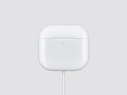 AirPods 5 představeny: dvě varianty, v Česku za 3 490 a 3 990 Kč Nabíjecí pouzdro AirPods 5 se zelenou kontrolkou