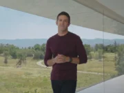 John Ternus pro TIME: první skládačky konkurence působily lacině John Ternus při úvodu keynote Apple 9. září 2026 v Apple Parku