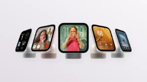 Apple HomeView, pět kusů vedle sebe s různými ciferníky